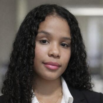 Babysitter in São Luís: Anny vitoria