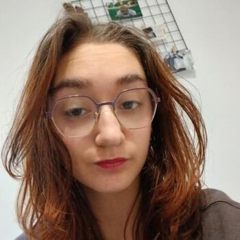Babysitter in Saint-Etienne: Ludivine