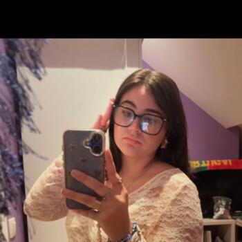 Babysitter in Nivelles: Andreia