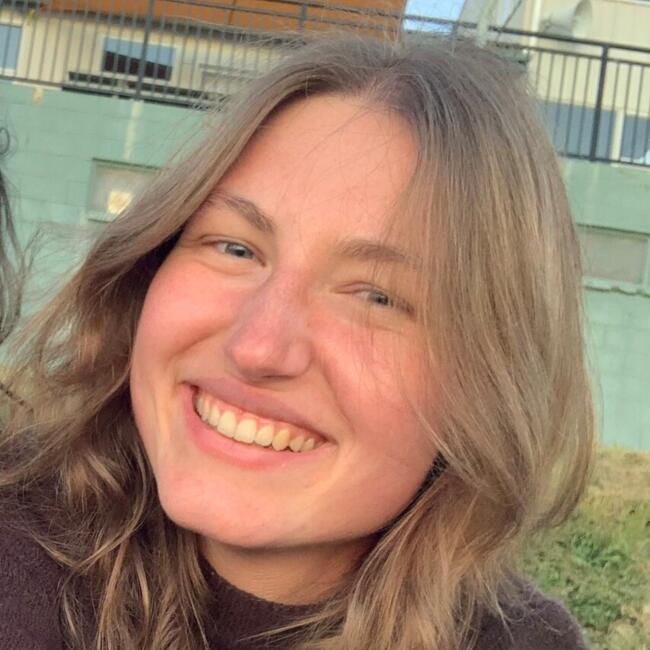 Babysitter in Te Puke: Laura