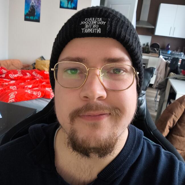 Babysitter in Saint-Satur: Brice