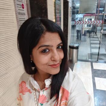 Nanny job in Pune: babysitting job Priyanka