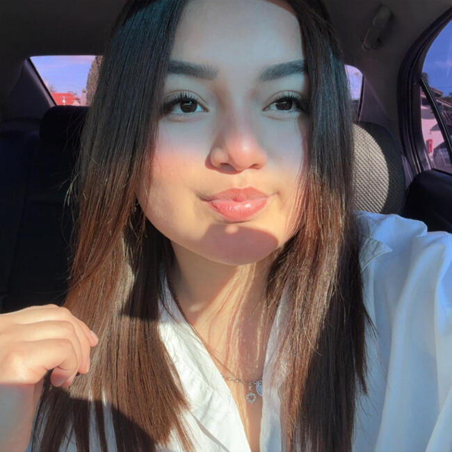 Babysitter in Condom: Nerea Anshel