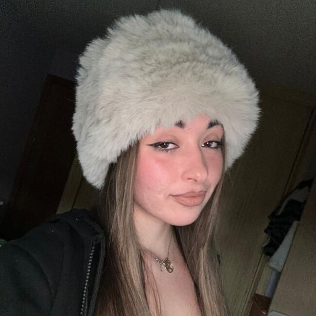 Babysitter in Parla: Tania