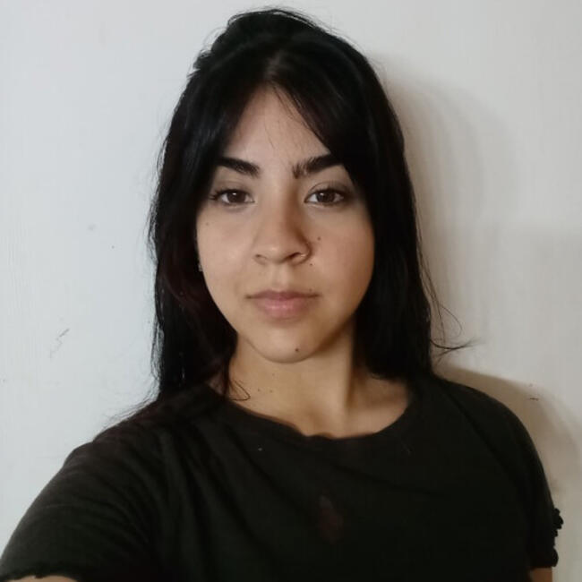 Babysitter in Quilmes: Tiara