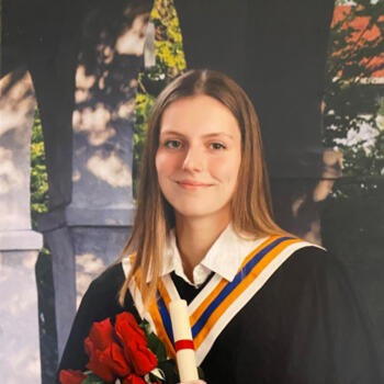 Babysitter Mississauga: Maddy