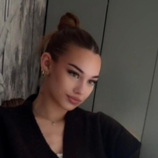 Babysitter in Carpentras: Maëva