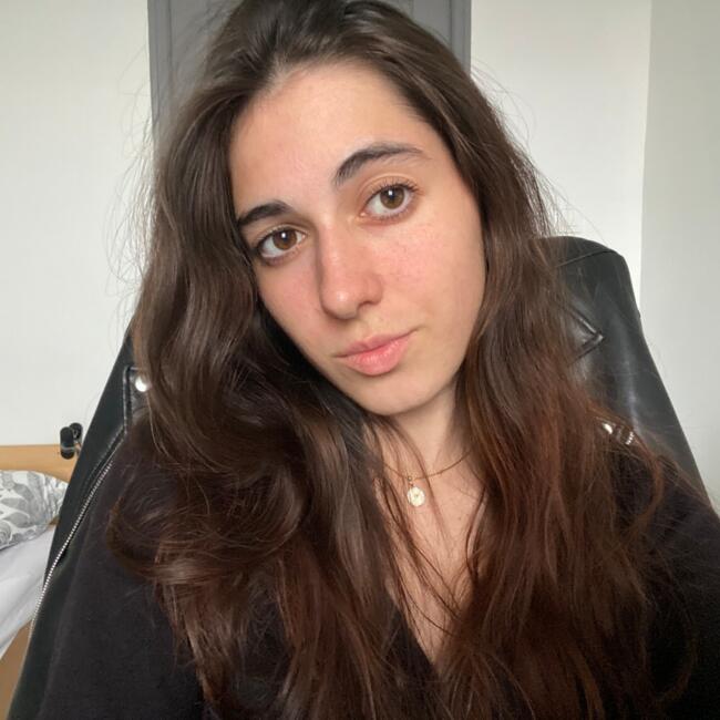 Nounou à Loos: Lucie