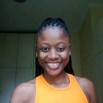 Babysitter Durban: Anele