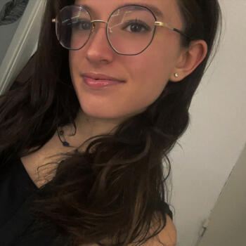 Babysitter in Marseille: Manon