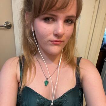 Babysitter in Concord: Madison