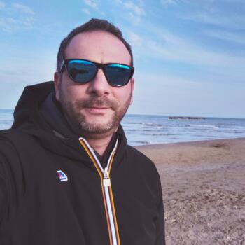 Babysitting job in Pescara: babysitting job Ferdinando Pacelli