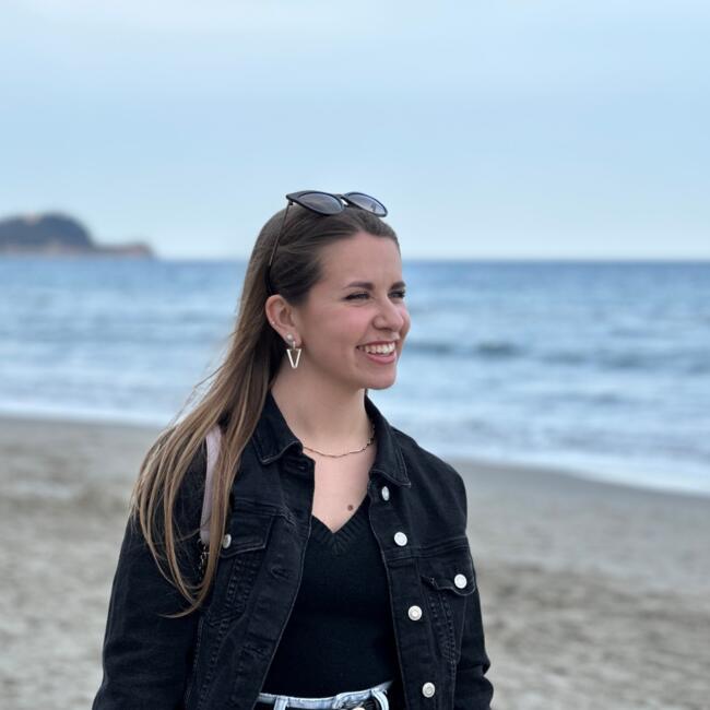 Babysitter in Imperia: Veronica