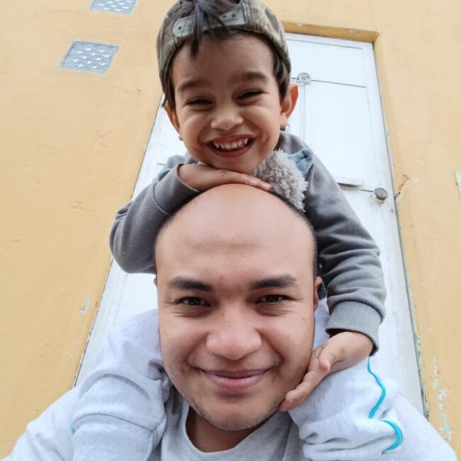 Babysitting job in Mixco: Carlos