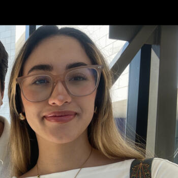 Niñera Mérida: Renata