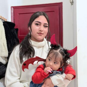 Babysitter a Firenze: Lesli