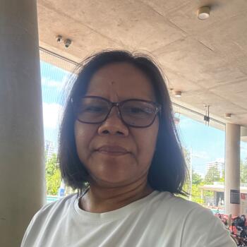 位于Singapore Island的全职保姆: Kadek