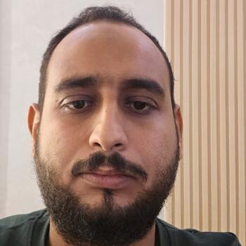 وظيفة جليسة أطفال في الهفوف: فرص عمل كجليسة أطفال Mohamed
