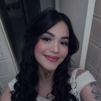 Babysitter in Uberlândia: Yasmim