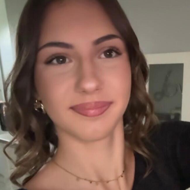 Babysitter in La Chapelle-Saint-Ursin: Léna