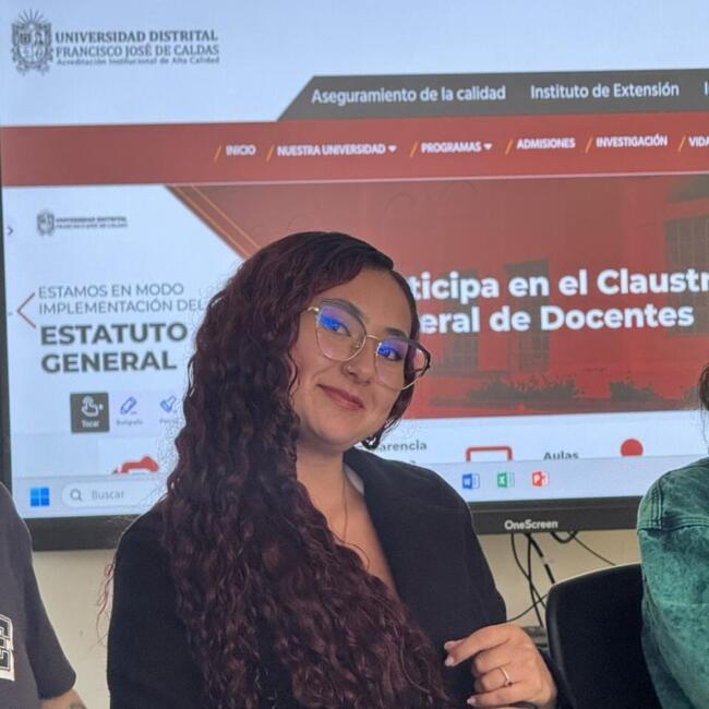 Babysitter in Bogotá: Saray