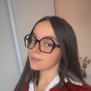 Babysitter in Amiens: Aya