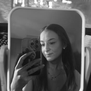 Babysitter in Boustroff: Oceane