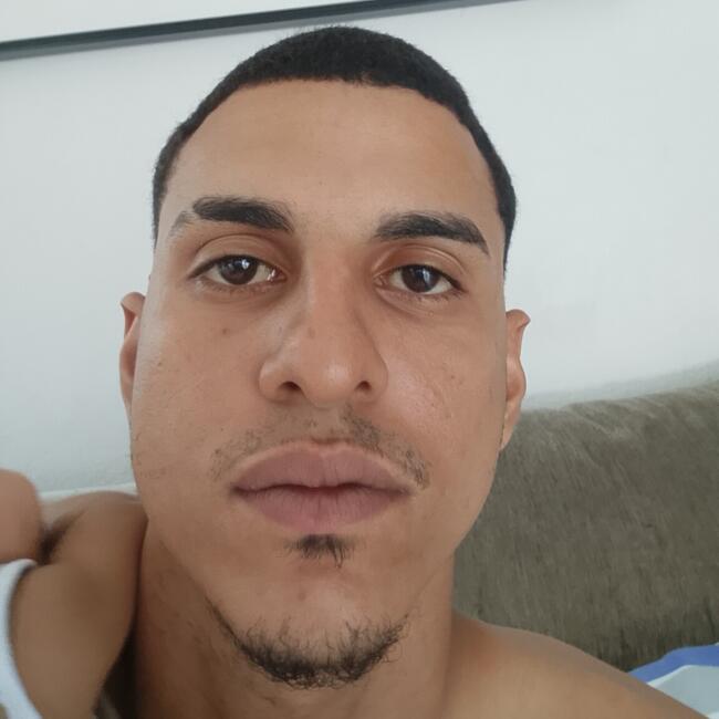 Emprego de babá em Recife: Guilherme