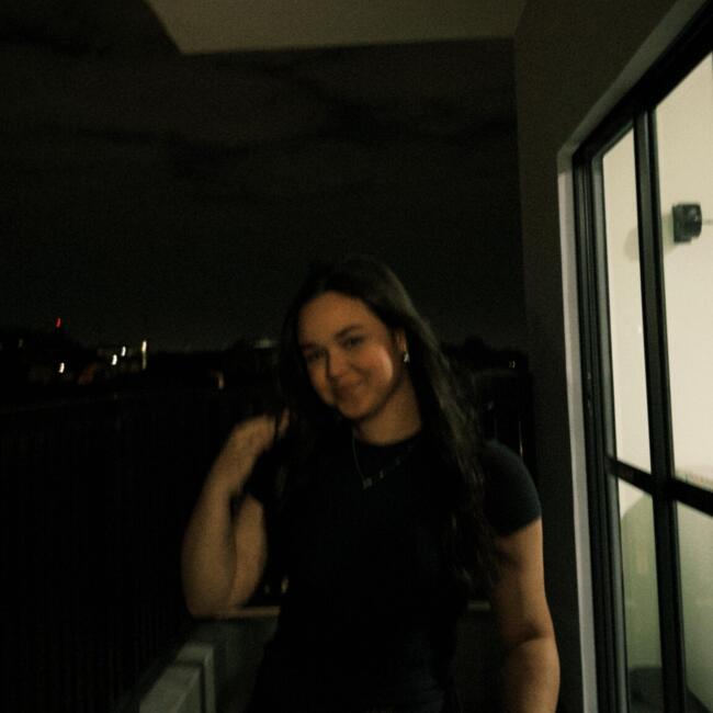 Babysitter in São Paulo: Luiza