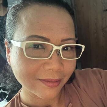 临时保姆 Singapore Island: Fauzita