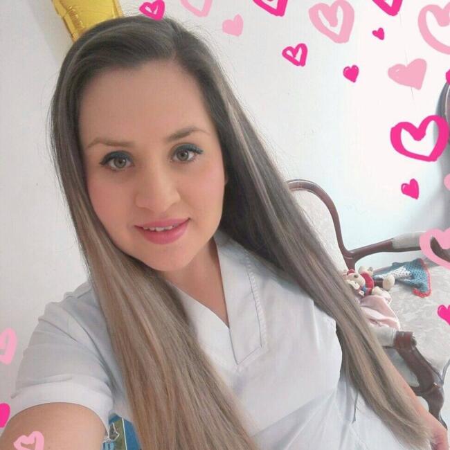 Niñera en Bogotá: Laura