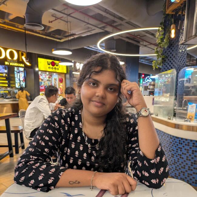 Babysitter in Chennai: Lakshmi
