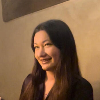 Babysitter in Le Mans: Lina