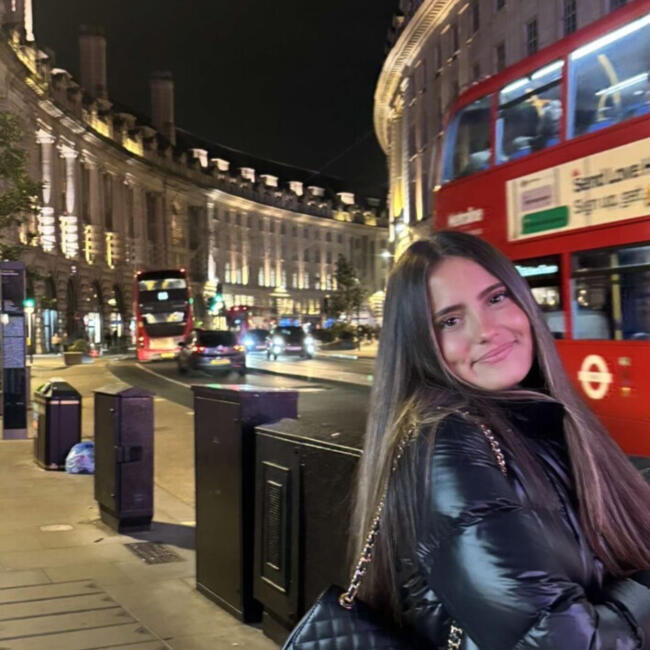 Babysitter in Twickenham: Alice