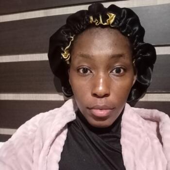 Babysitter in Mamelodi: Tovhowani