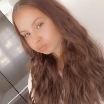 Babysitter Colombes: Lea