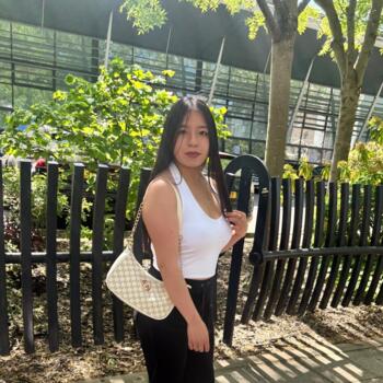 Babysitter in Londres: Darla