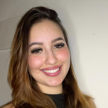 Babá em Gama (Distrito Federal): Julia