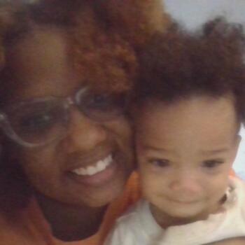 Babysitter in Naples (Florida): Miya