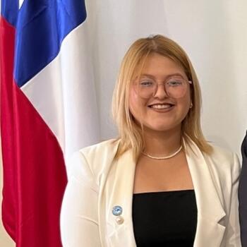 Canguro en Torrente: Dirleny