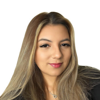 Babysitter in Esgueira: Fabiana