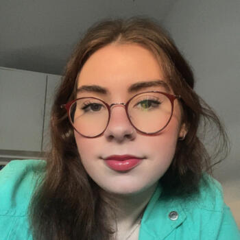 Babysitter in Porto Alegre: Isabela