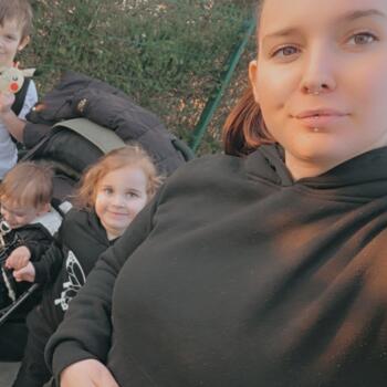 Babysitting job in Charleroi: babysitting job Valentine
