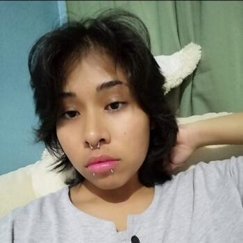 Babysitter in Cartago: Nicole