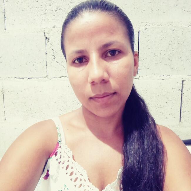 Babysitter in Ubatuba: Elivani