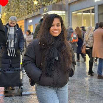 Babysitter in Barcelona: Rose Belle