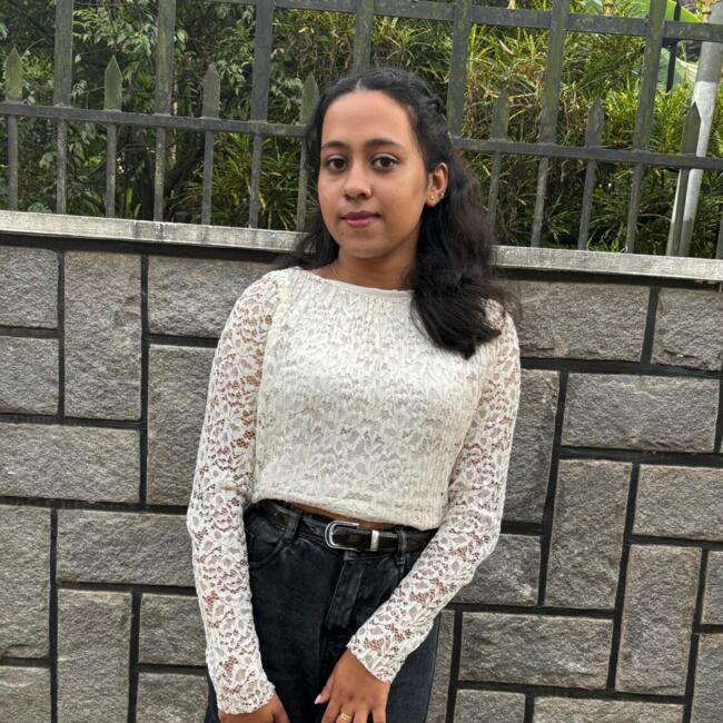 कालडी में बेबीसिटर: Abiya