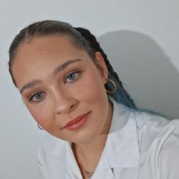 Babysitter Perth: Anichka
