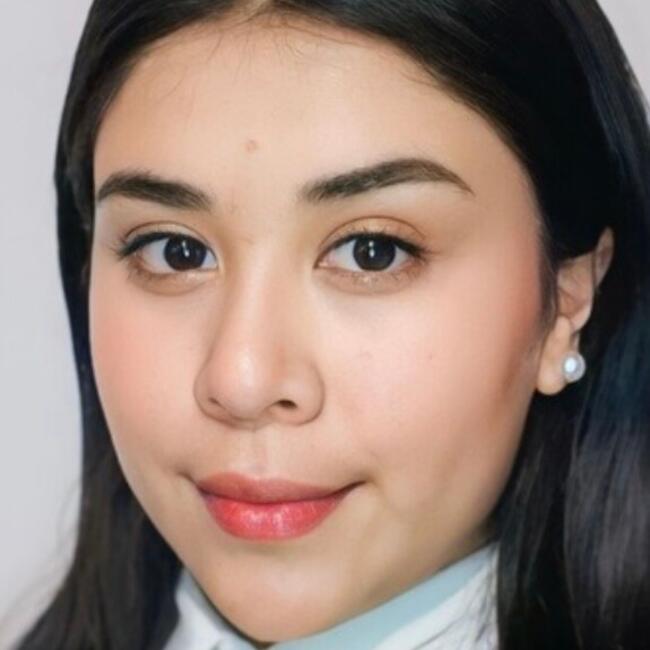 Babysitter in Xalapa: Evelyn Yamileth Vega Espinosa