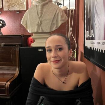 Babysitter in Lucca: Ayla